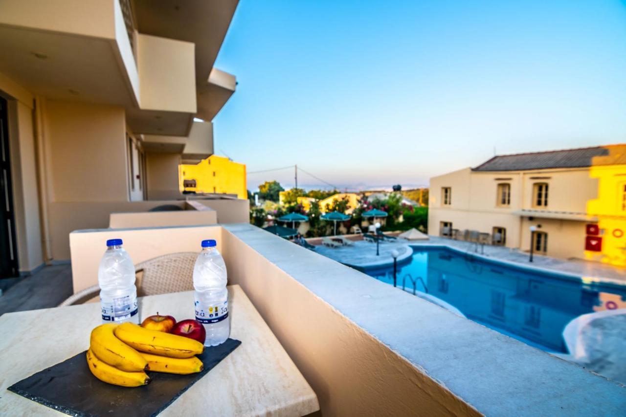 Orestis Hotel Sea View Apartments Сталос Экстерьер фото