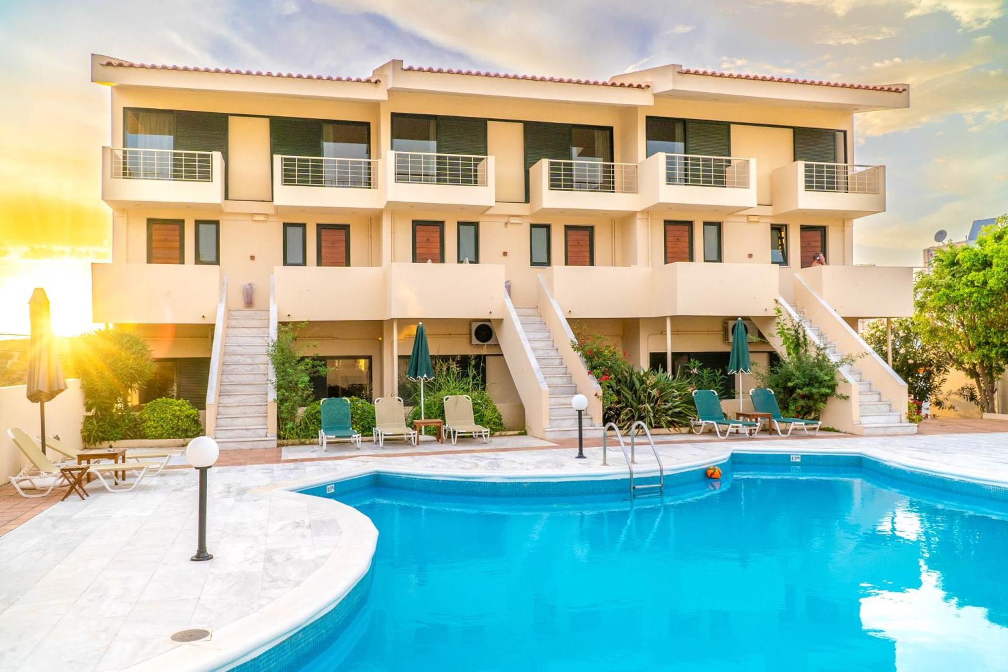 Orestis Hotel Sea View Apartments Сталос Экстерьер фото